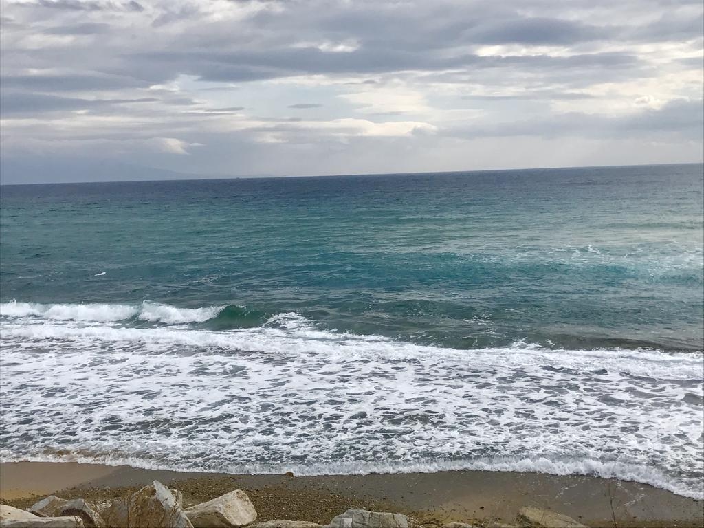 Holiday Home Sea Front Λουτρά Ελευθερών Εξωτερικό φωτογραφία