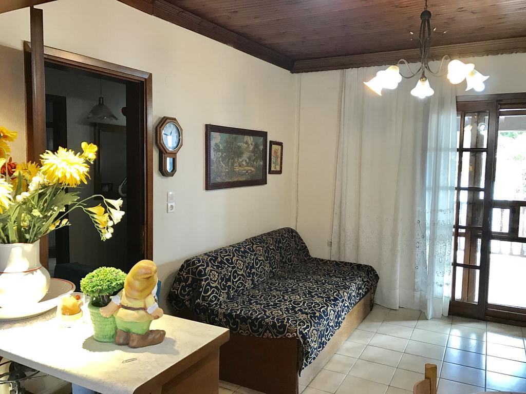 Holiday Home Sea Front Λουτρά Ελευθερών Εξωτερικό φωτογραφία